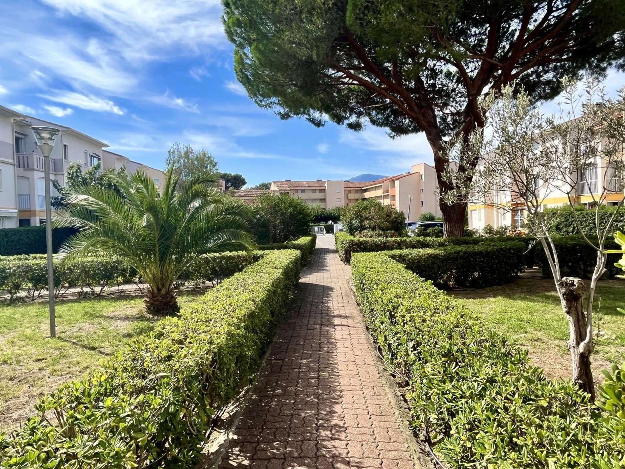 Studio A Argeles-Sur-Mer, 400M De La Plage Et Proche Commerces, Loggia, Animaux Bienvenus, Menage Inclus - Fr-1-225-548 Экстерьер фото